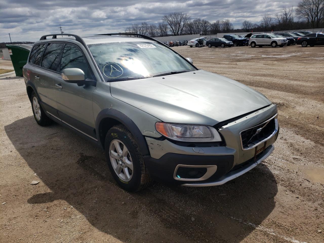 VOLVO XC70 2008 with VIN YV4BZ982881016734 - Photo from auction