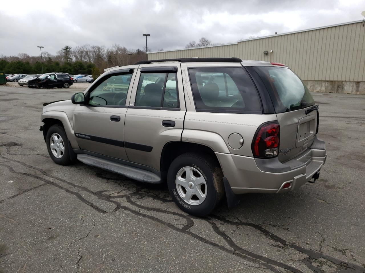 Photo 3 from auction – 2002 CHEVROLET TRAILBLAZE with VIN 1GNDT13S122492810