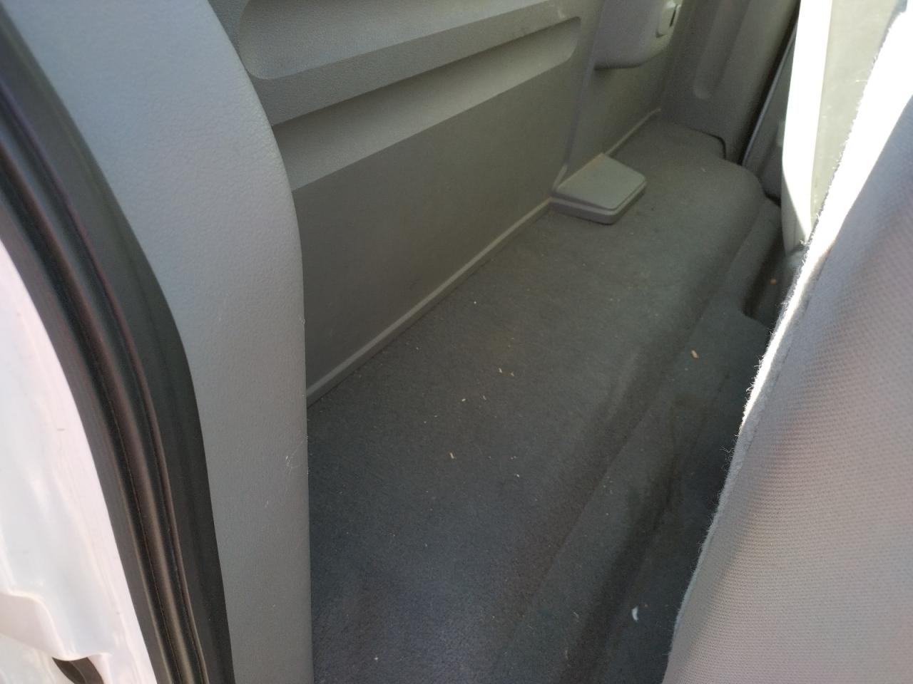Фото 6 с аукциона – 2006 FORD F150 с VIN 1FTRF12256NA34831