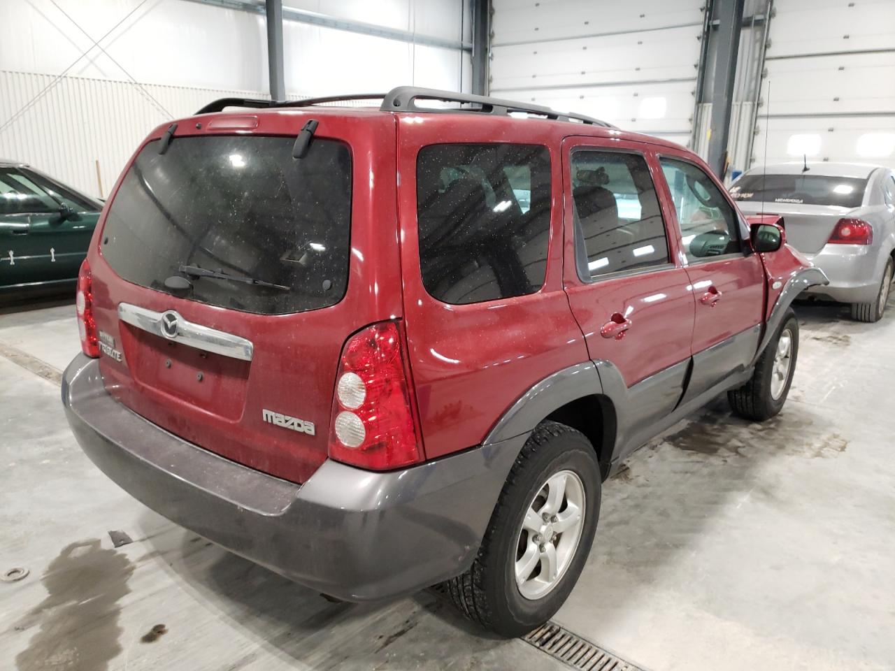 Photo 4 from auction – 2005 MAZDA TRIBUTE S with VIN 4F2YZ941X5KM53070