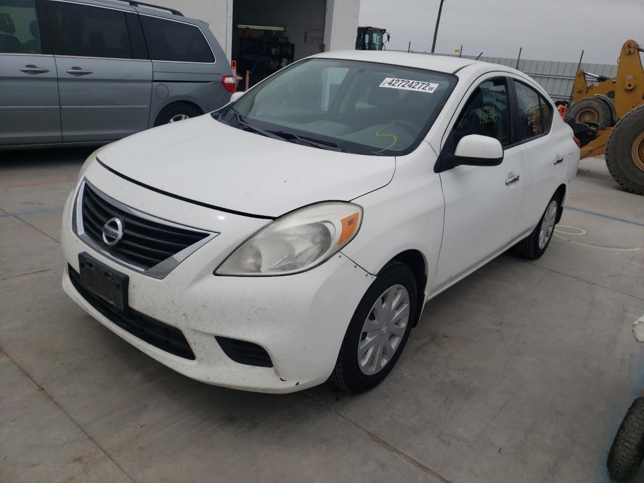Photo 2 from auction – 2012 NISSAN VERSA S with VIN 3N1CN7AP6CL879114