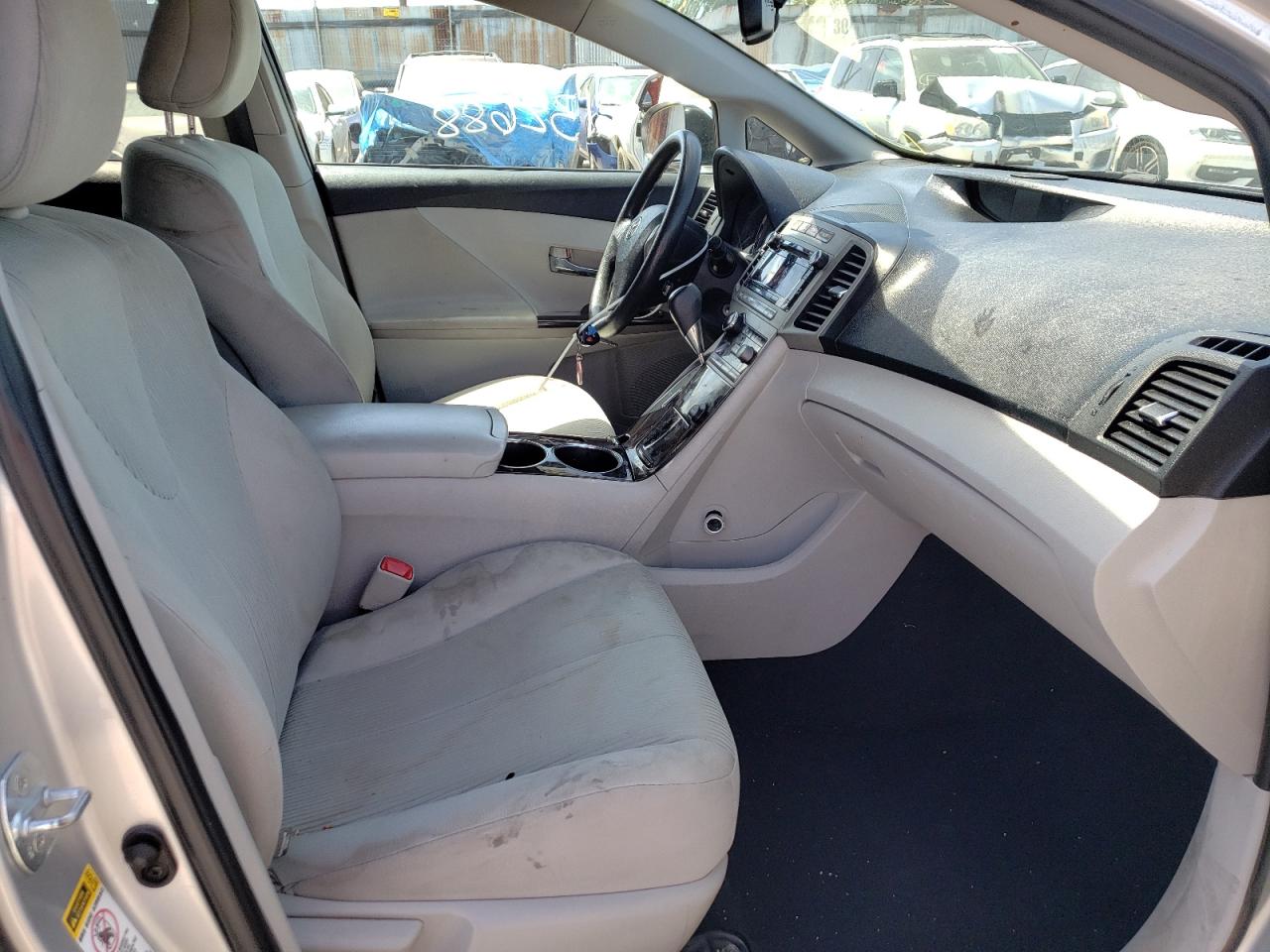 Photo 5 from auction – 2010 TOYOTA VENZA with VIN 4T3ZA3BB5AU022030