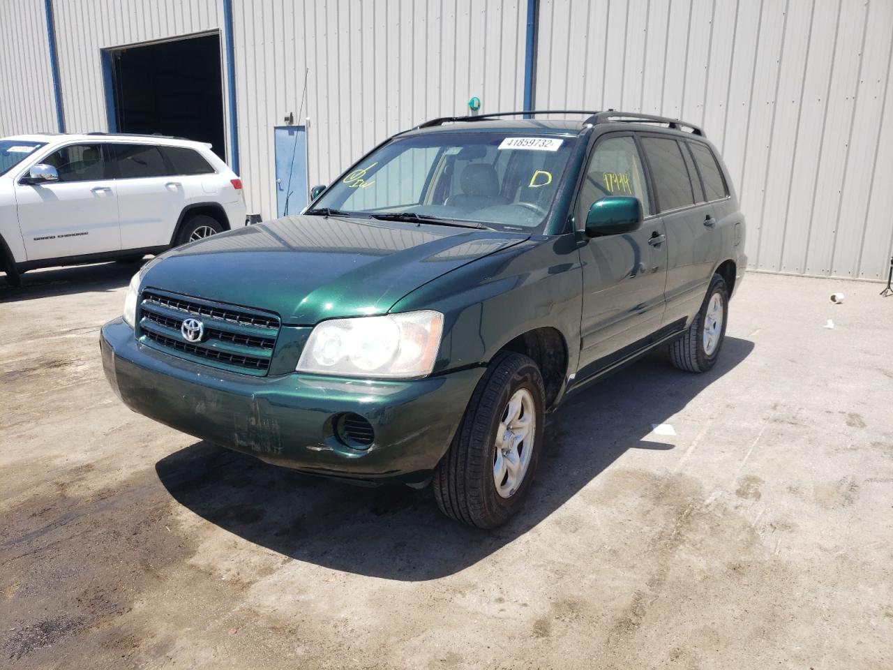 Photo 2 from auction – 2003 TOYOTA HIGHLANDER with VIN JTEGF21A130087150