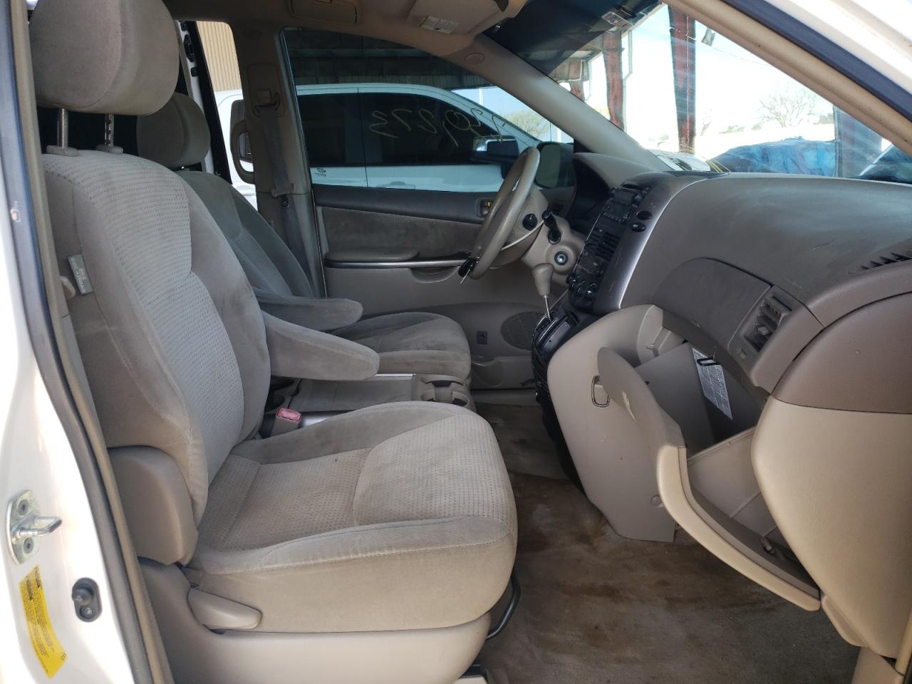 Photo 5 from auction – 2007 TOYOTA SIENNA CE with VIN 5TDZK23C07S076554
