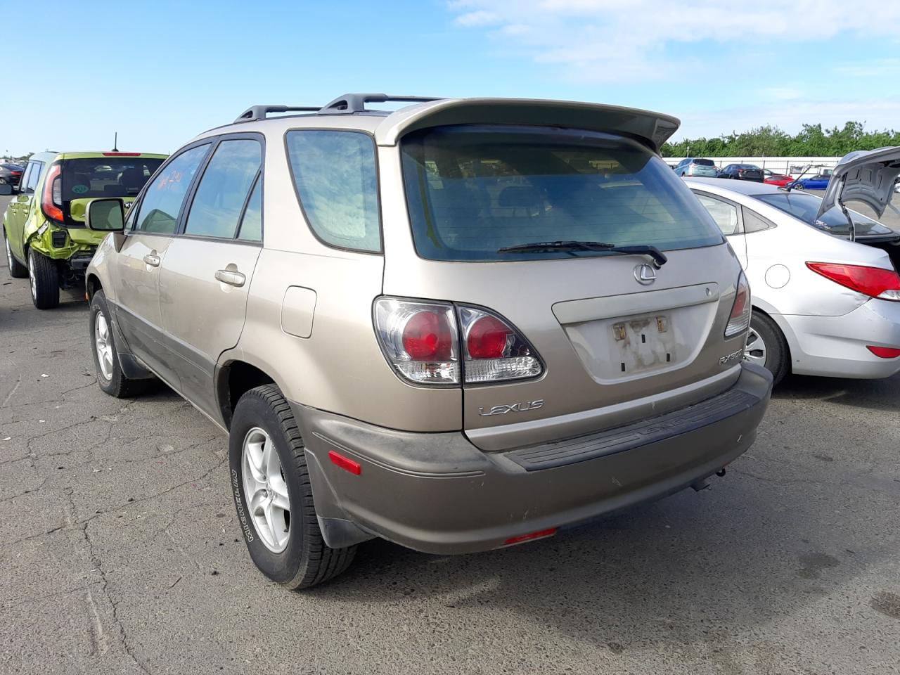 Photo 3 from auction – 2003 LEXUS RX 300 with VIN JTJGF10U730152574
