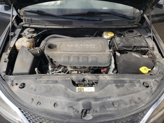 Photo 7 from auction – 2016 CHRYSLER 200 LIMITE with VIN 1C3CCCAB2GN174580