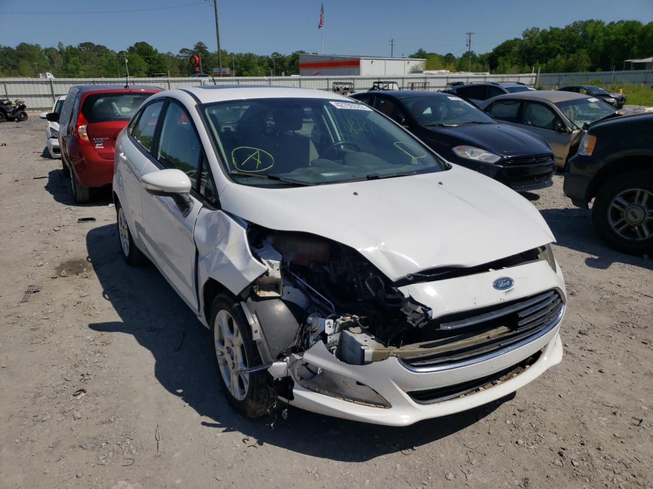 FORD FIESTA SE 2016 with VIN 3FADP4BJ0GM156014 - Photo from auction