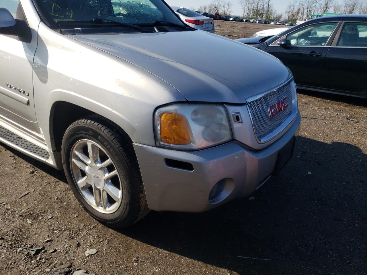 Photo 9 from auction – 2016 FORD EXPLORER L with VIN 1FM5K8F86GGA02666