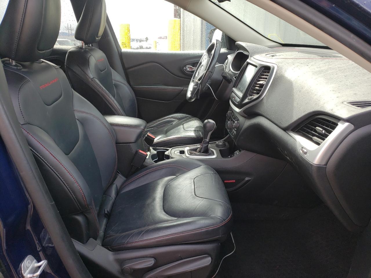 Photo 19 from auction – 2014 JEEP CHEROKEE T with VIN 1C4PJMBS5EW211023