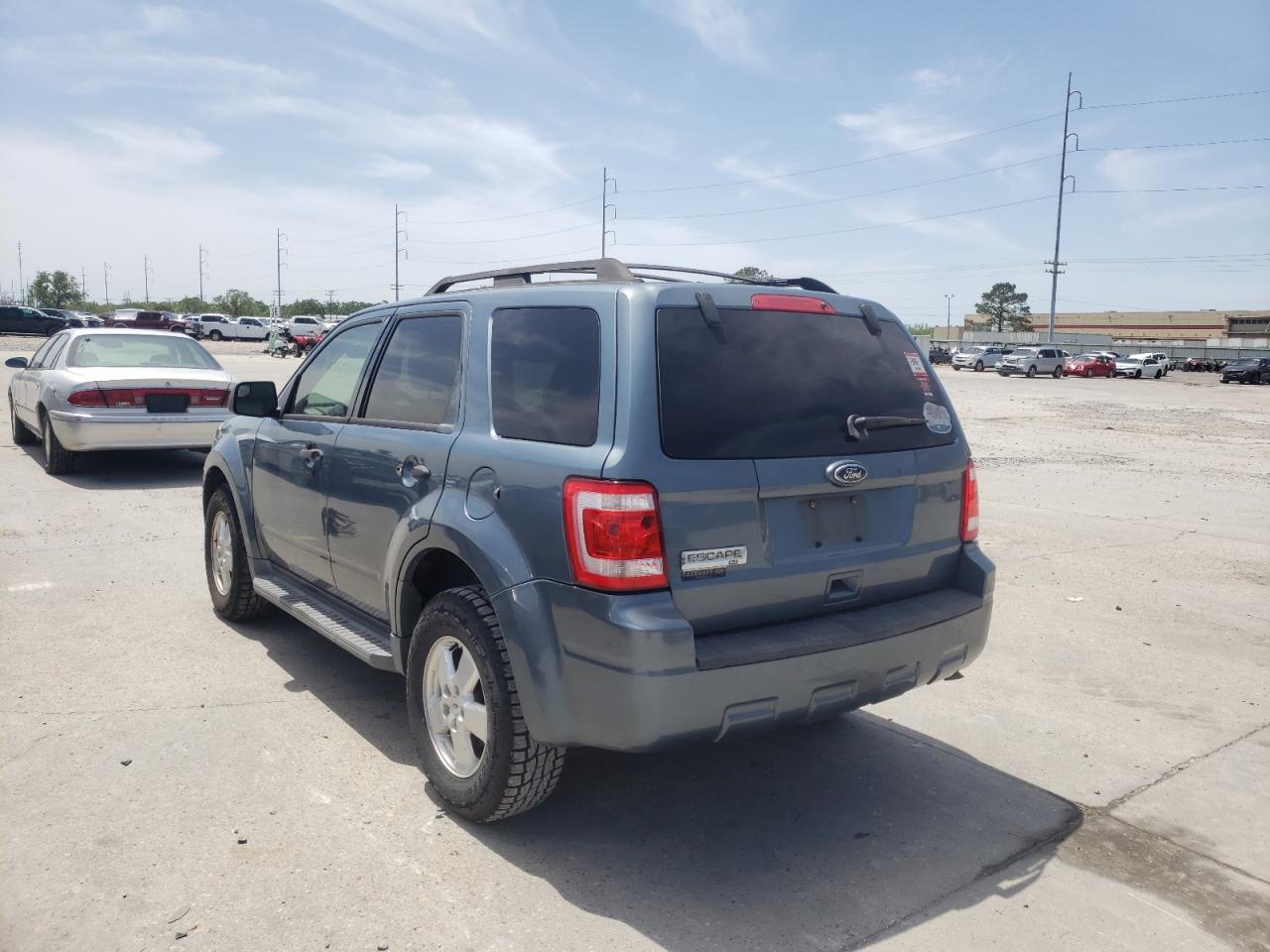 Photo 3 from auction – 2011 FORD ESCAPE XLT with VIN 1FMCU0D78BKA47515
