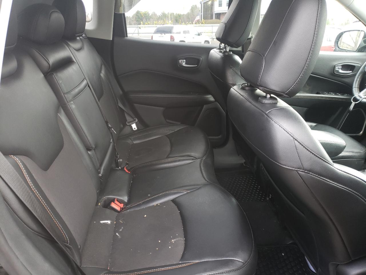 Photo 6 from auction – 2019 JEEP COMPASS LA with VIN 3C4NJDBB3KT599037