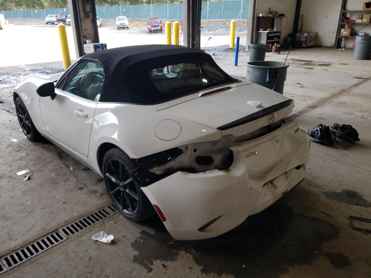 Photo 3 from auction – 2016 MAZDA MX-5 MIATA with VIN JM1NDAC78G0111088