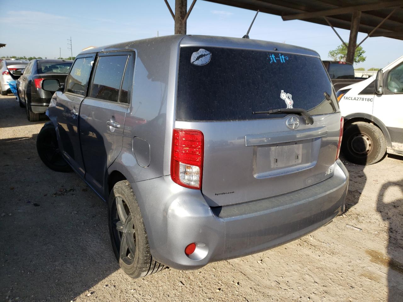 Photo 3 from auction – 2011 TOYOTA SCION XB with VIN JTLZE4FE8B1121282