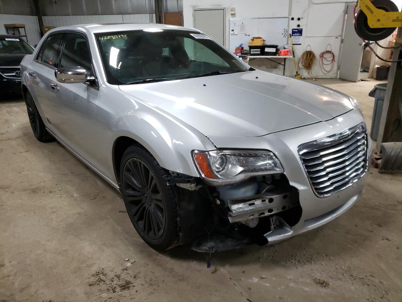 CHRYSLER 300 LIMITE 2012 with VIN 2C3CCACG3CH114520 - Photo from auction