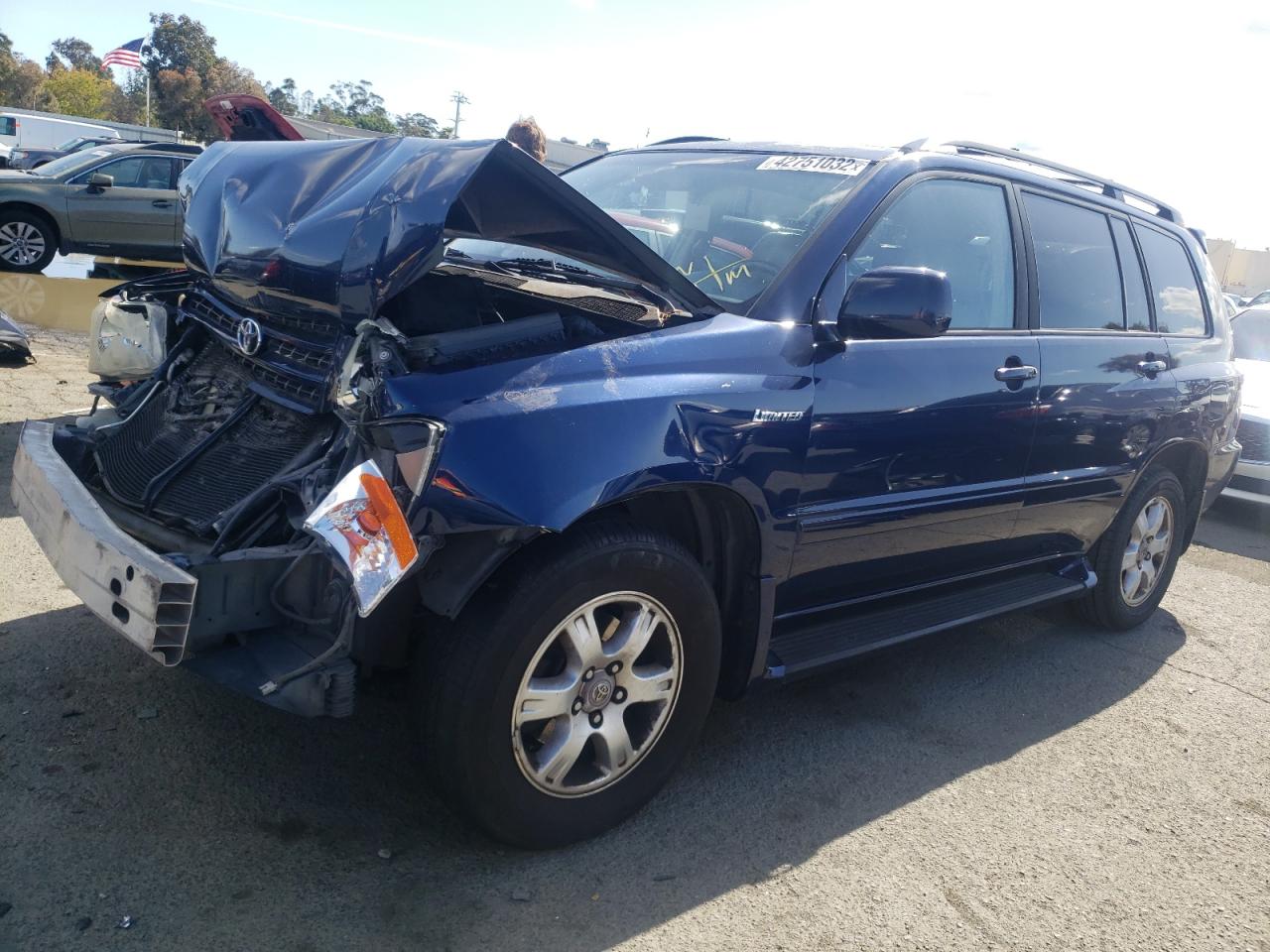 Photo 2 from auction – 2002 TOYOTA HIGHLANDER with VIN JTEGF21A620036077