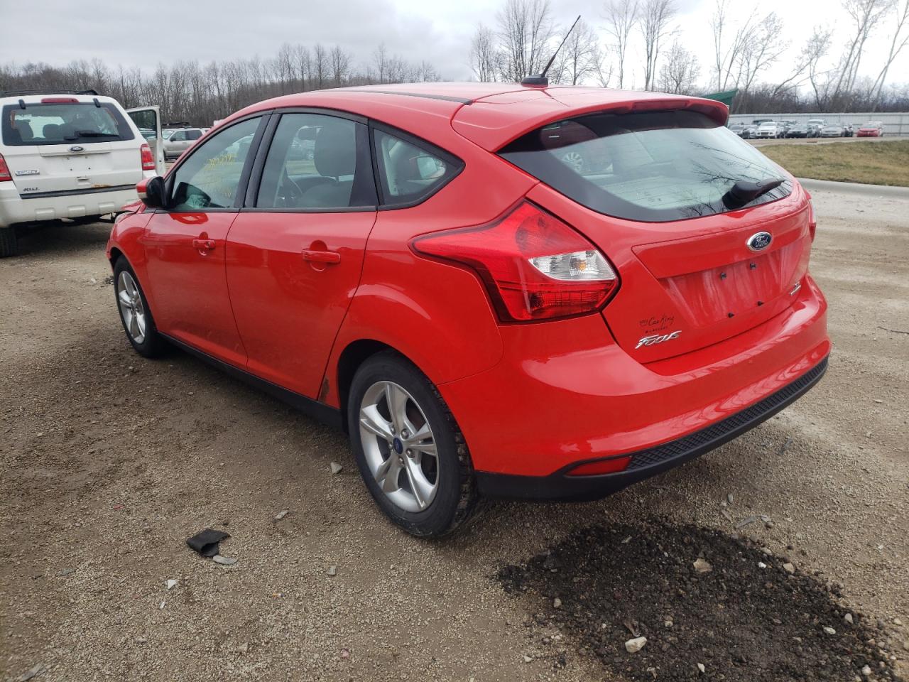 Photo 3 from auction – 2013 FORD FOCUS SE with VIN 1FADP3K24DL263776