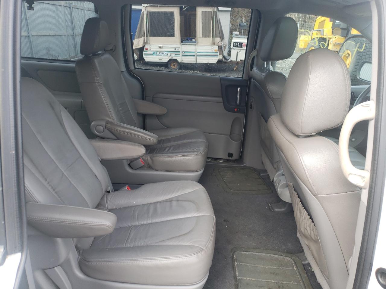Photo 6 from auction – 2012 KIA SEDONA with VIN KNDMH4C77C6435772