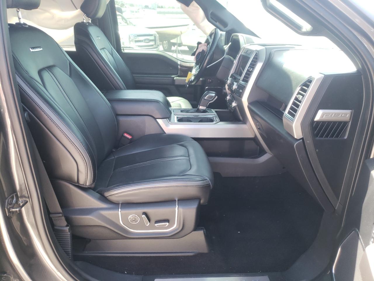 Photo 5 from auction – 2017 FORD F150 SUPER with VIN 1FTEW1CF8HFA39907