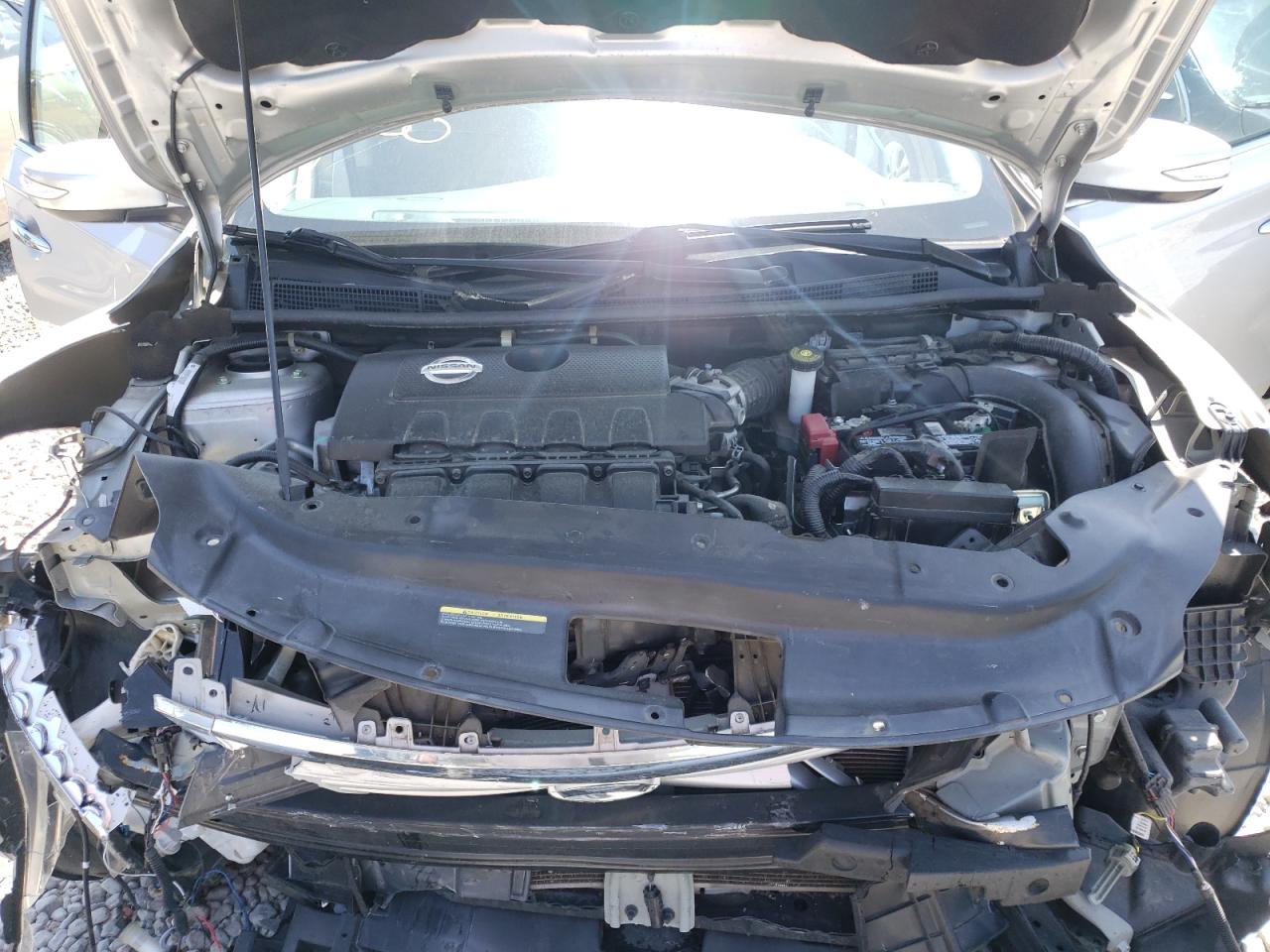 Photo 7 from auction – 2015 NISSAN SENTRA S with VIN 3N1AB7AP1FY268978