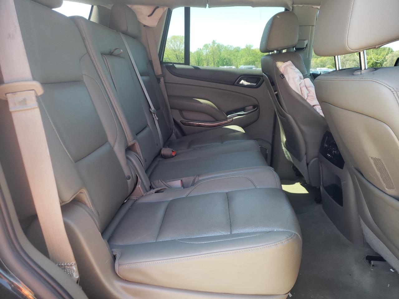 Photo 6 from auction – 2015 GMC YUKON SLT with VIN 1GKS2BKC8F0350396