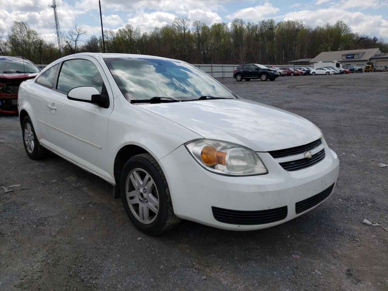 CHEVROLET COBALT LS 2005 with VIN 1G1AL12F057573121 - Photo from auction