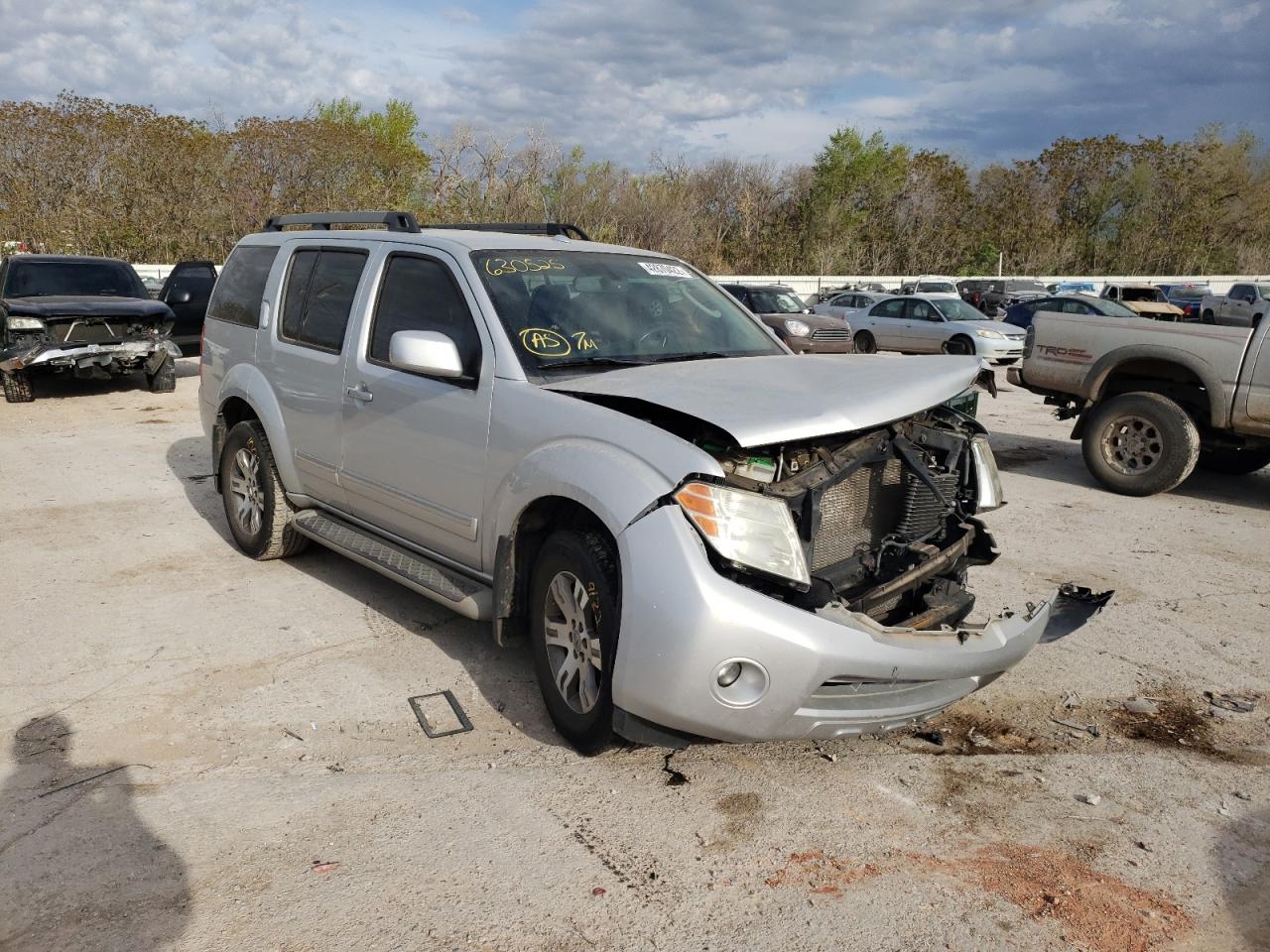NISSAN PATHFINDER 2011 with VIN 5N1AR1NB7BC630525 - Photo from auction