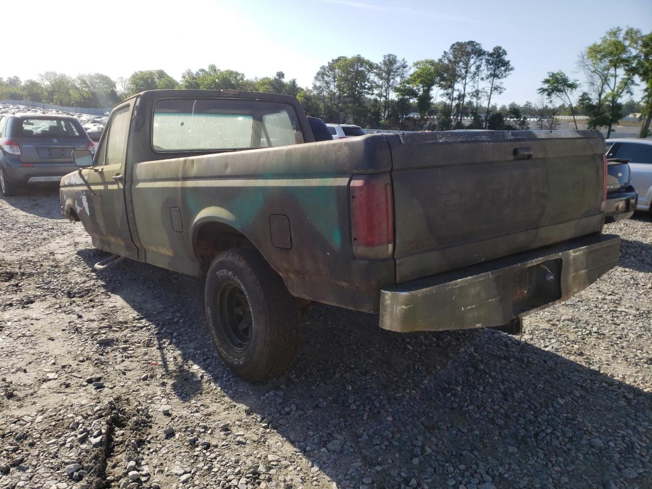 Photo 3 from auction – 1989 FORD F150 with VIN 1FTEF14H0KNA11161