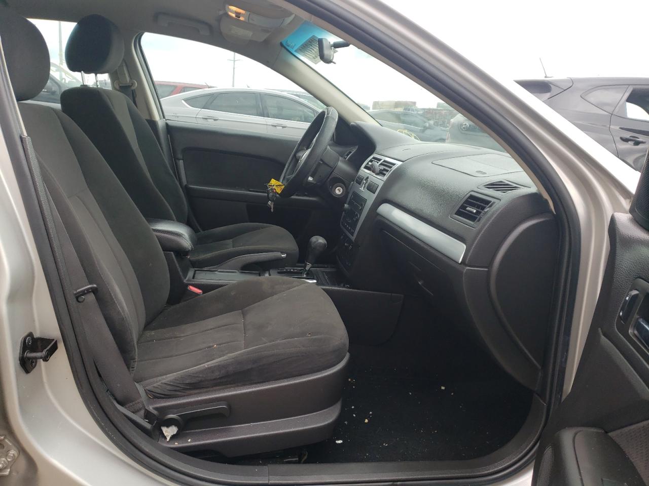 Photo 5 from auction – 2007 MERCURY MILAN with VIN 3MEHM07Z57R648194