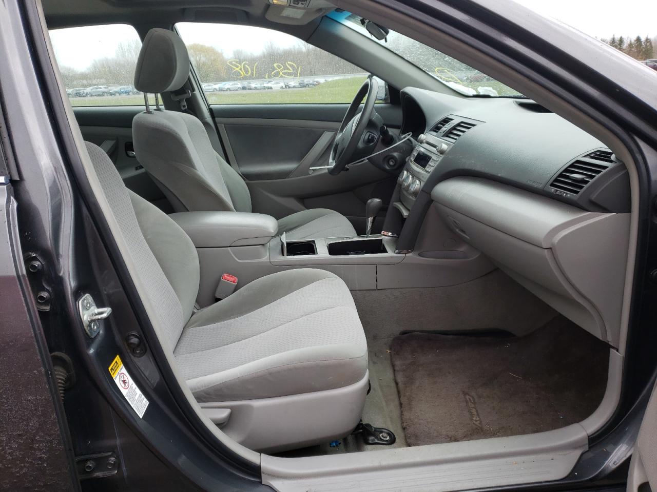 Photo 5 from auction – 2011 TOYOTA CAMRY BASE with VIN 4T4BF3EK5BR100823