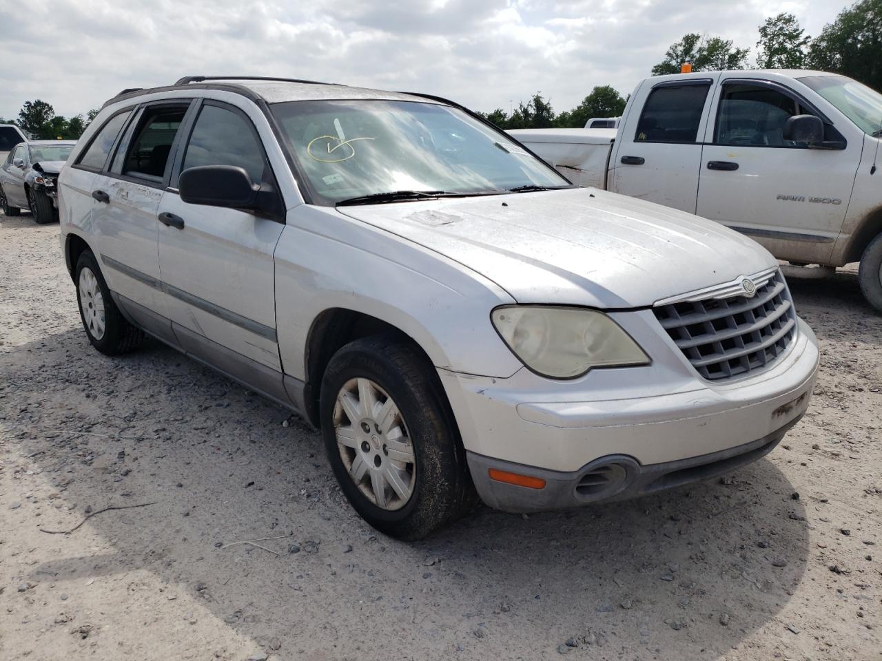 CHRYSLER PACIFICA L 2008 with VIN 2A8GM48L78R144339 - Photo from auction