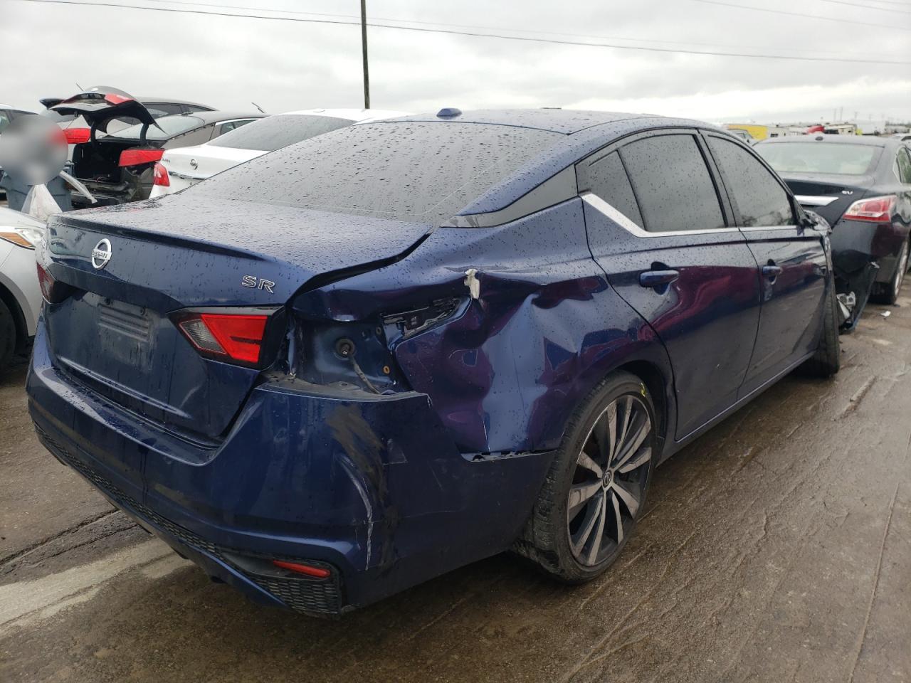 Photo 4 from auction – 2019 NISSAN ALTIMA SR with VIN 1N4BL4CV7KC155831