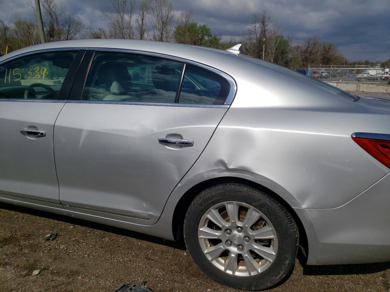 Photo 9 from auction – 2011 BUICK LACROSSE C with VIN 1G4GA5EC0BF325500