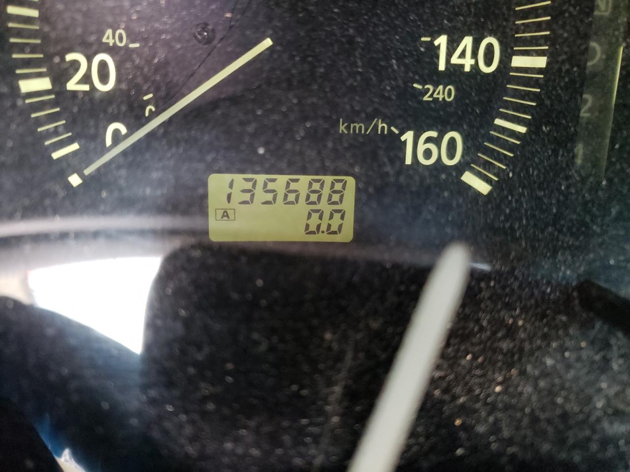 Photo 8 from auction – 2000 INFINITI I30 with VIN JNKCA31A8YT209434