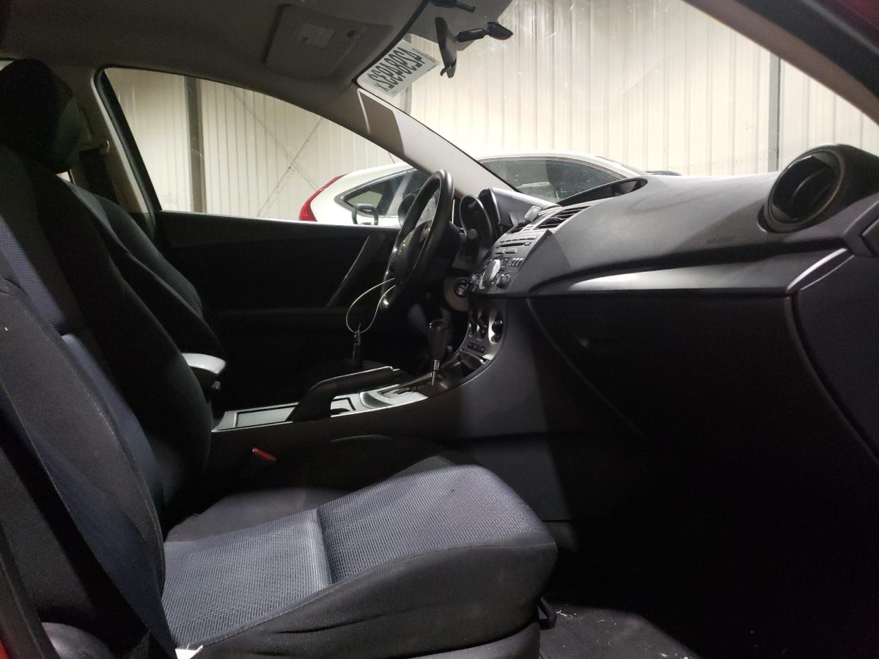 Photo 5 from auction – 2010 MAZDA 3 I with VIN JM1BL1SF7A1122129