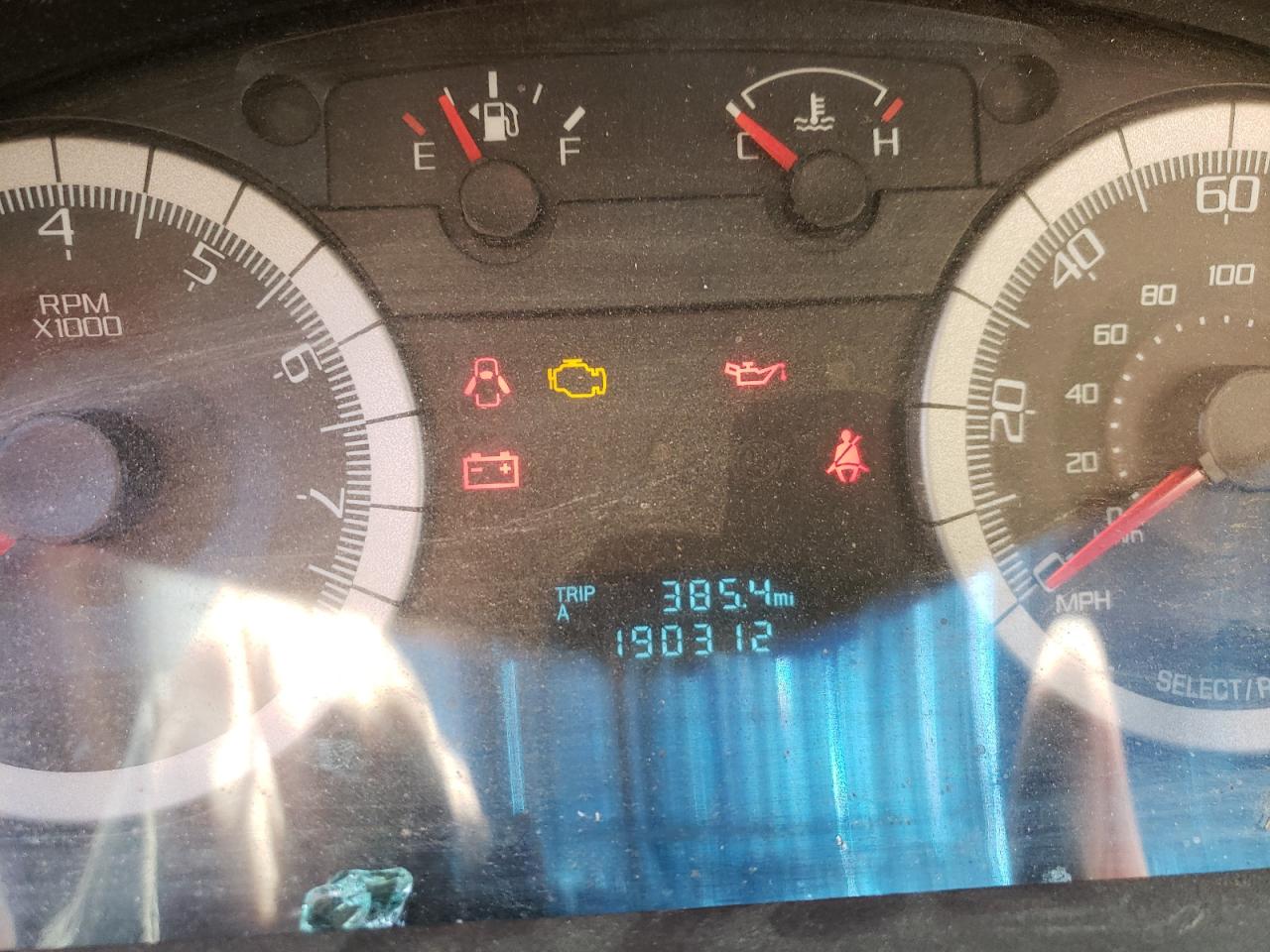 Photo 8 from auction – 2008 FORD ESCAPE XLT with VIN 1FMCU03Z18KA09071