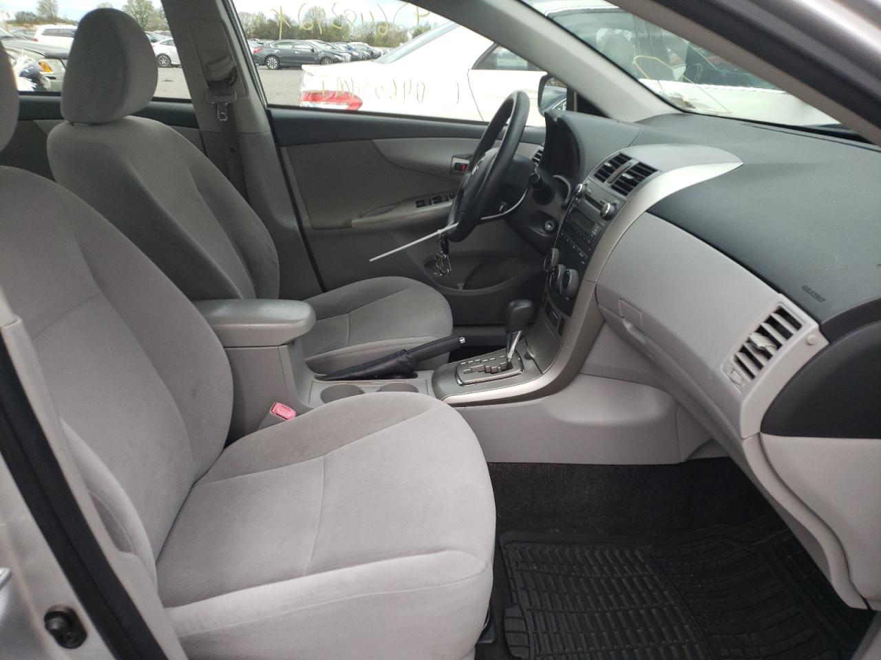Photo 5 from auction – 2011 TOYOTA COROLLA BA with VIN JTDBU4EE9BJ094613