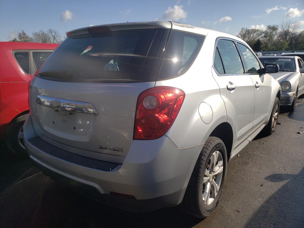 Photo 4 from auction – 2012 CHEVROLET EQUINOX LS with VIN 2GNALBEK1C1255242