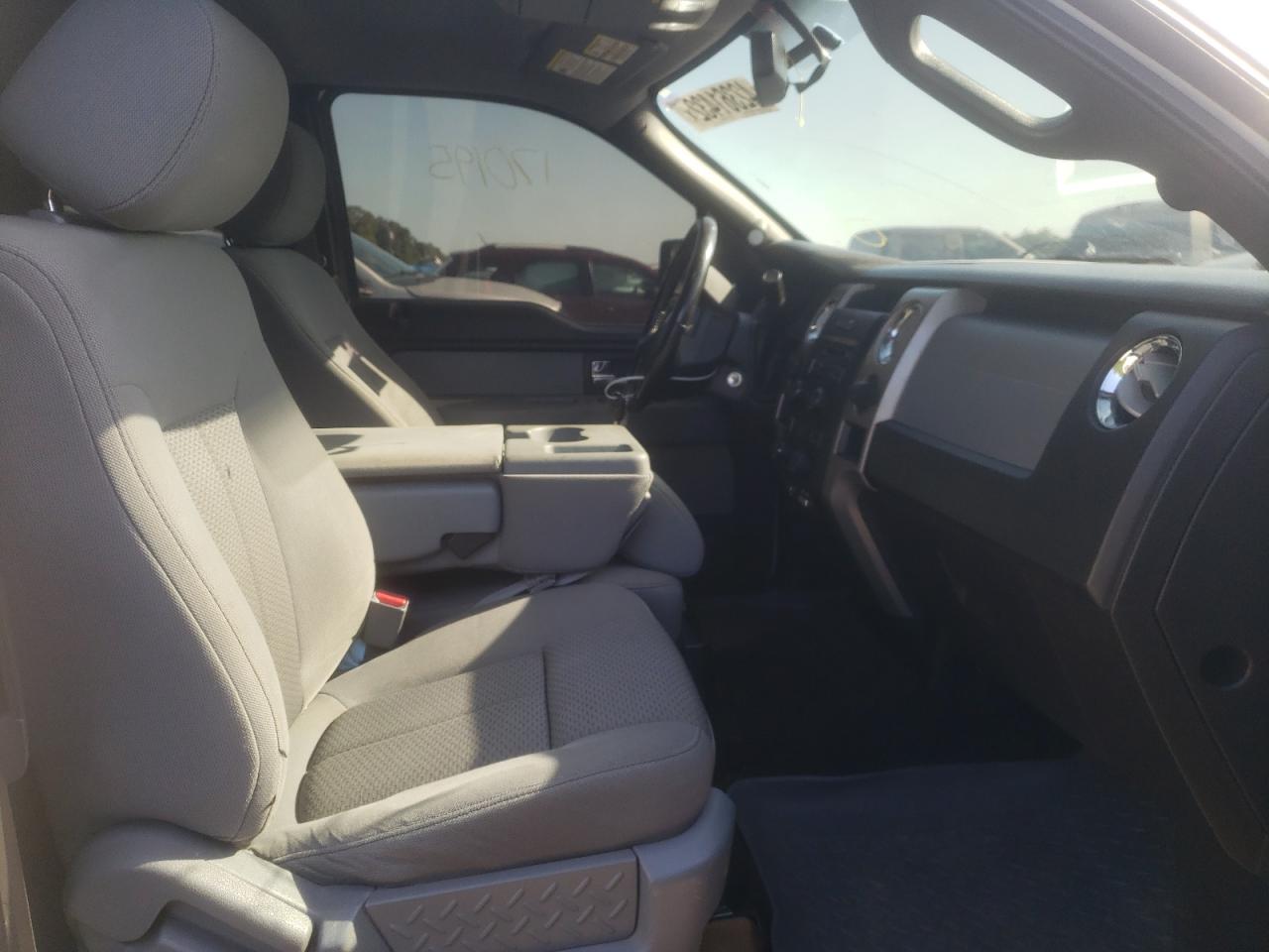 Photo 5 from auction – 2012 FORD F150 SUPER with VIN 1FTFX1EF9CKD79257