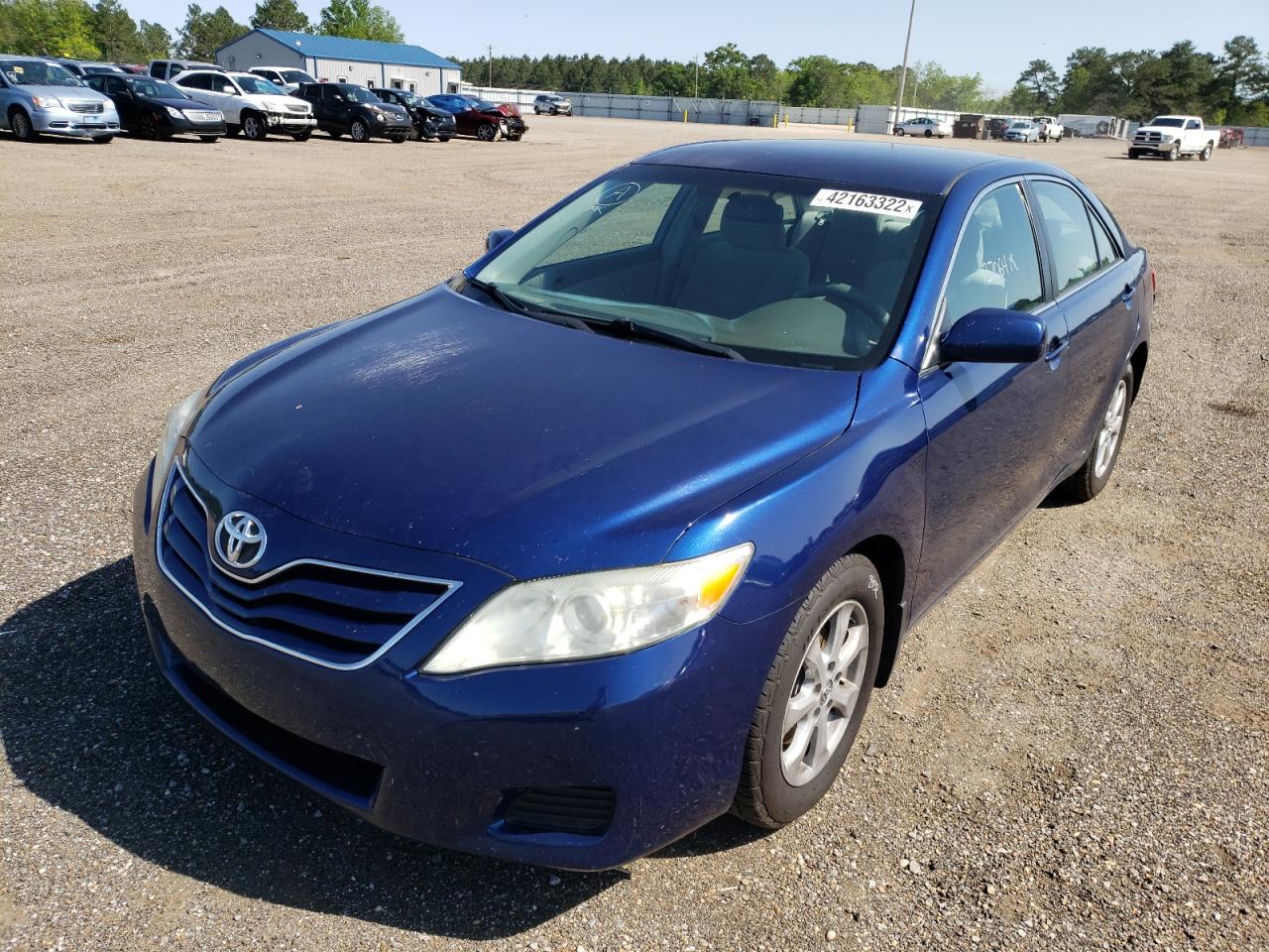 صورة رقم 2 من المزاد - 2011 TOYOTA CAMRY BASE مع VIN 4T1BF3EK5BU733154