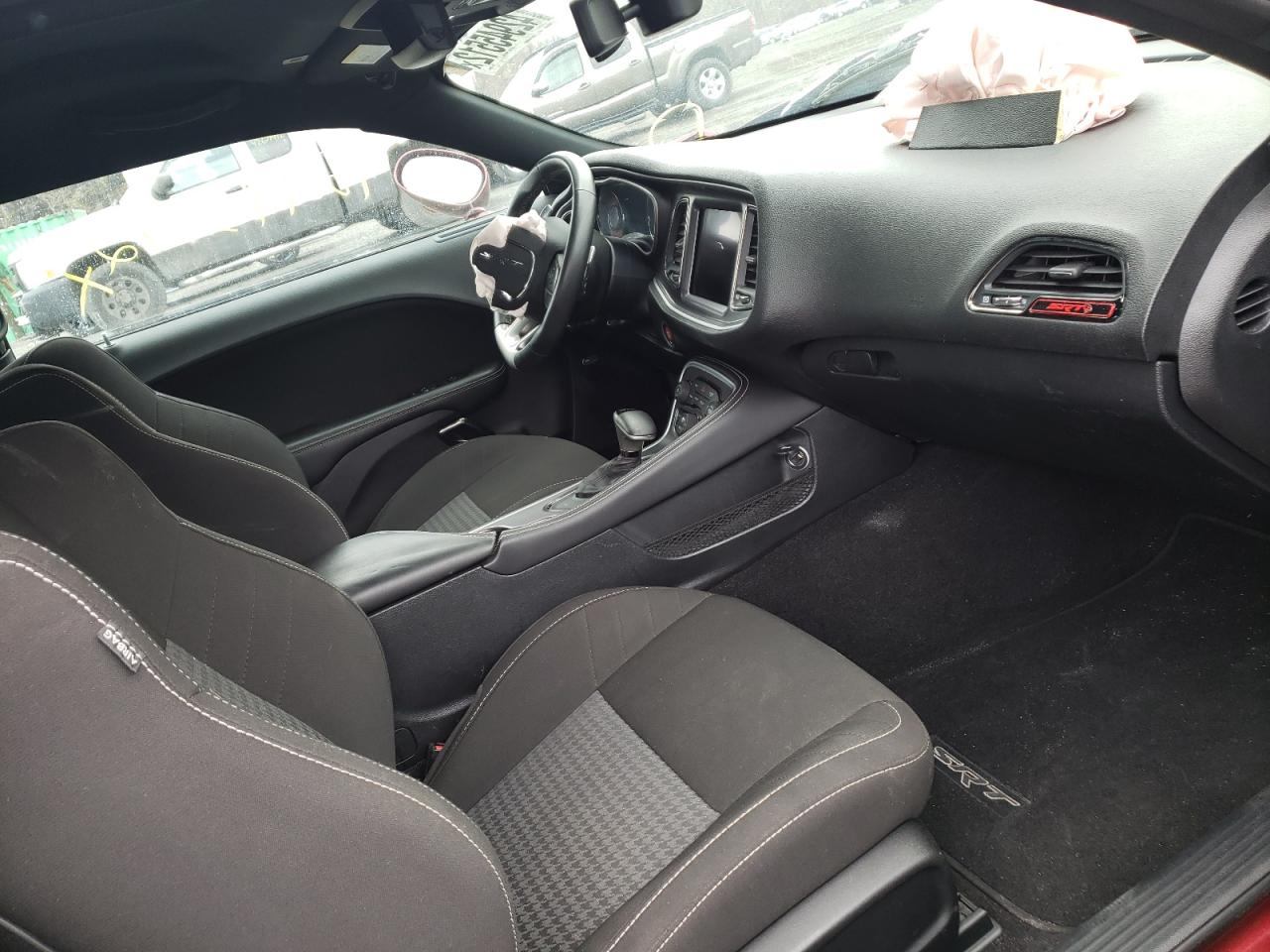 Photo 5 from auction – 2020 DODGE CHALLENGER with VIN 2C3CDZC92LH233804