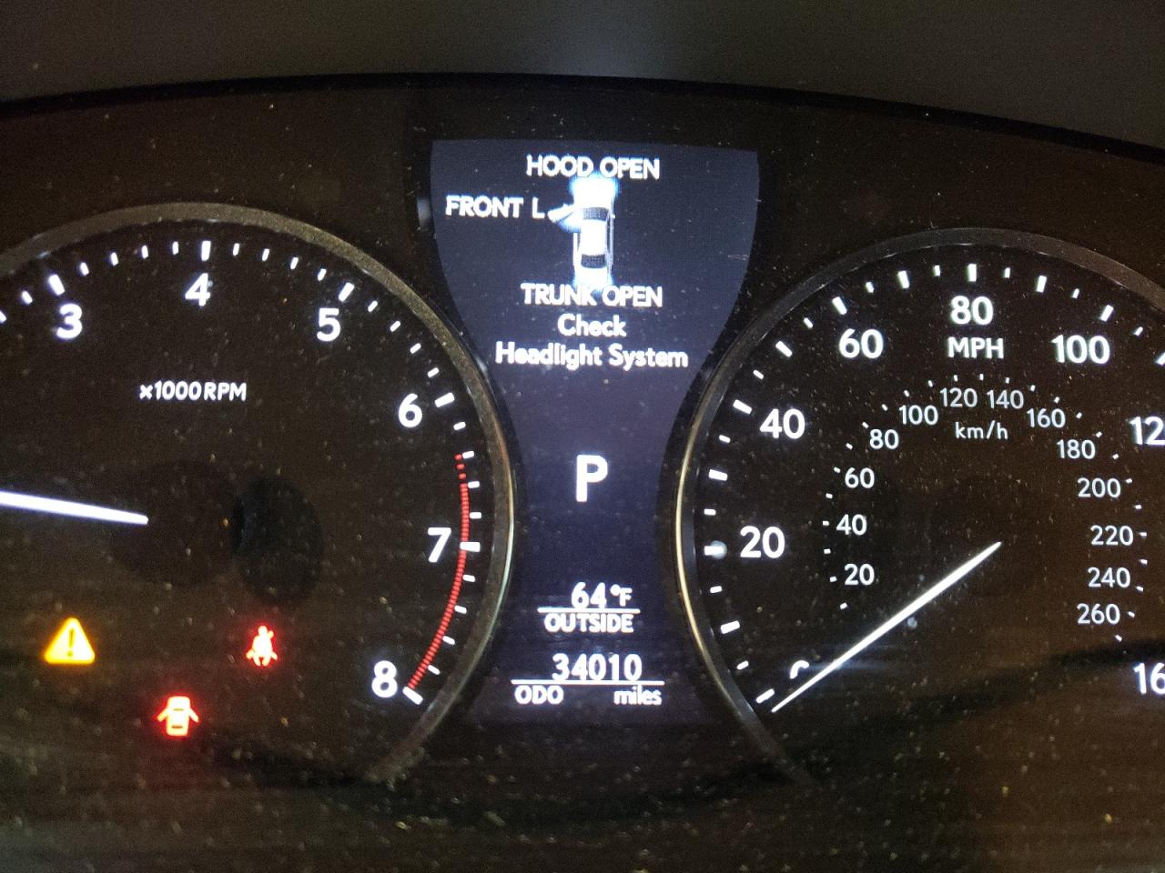Photo 8 from auction – 2015 LEXUS LS 460 with VIN JTHCL5EF3F5025368