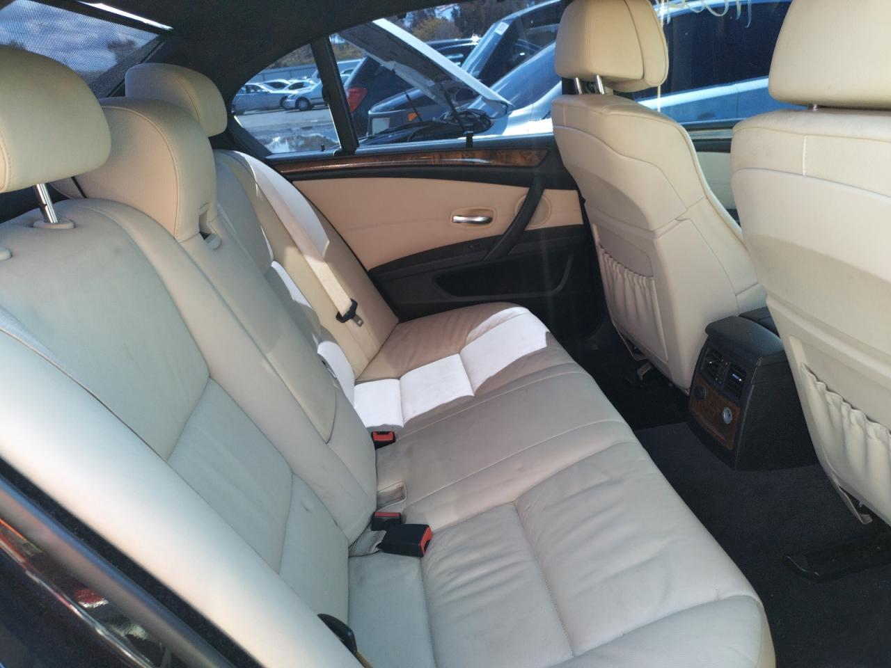 Photo 6 from auction – 2010 BMW 550 I with VIN WBANW5C52ACT56570