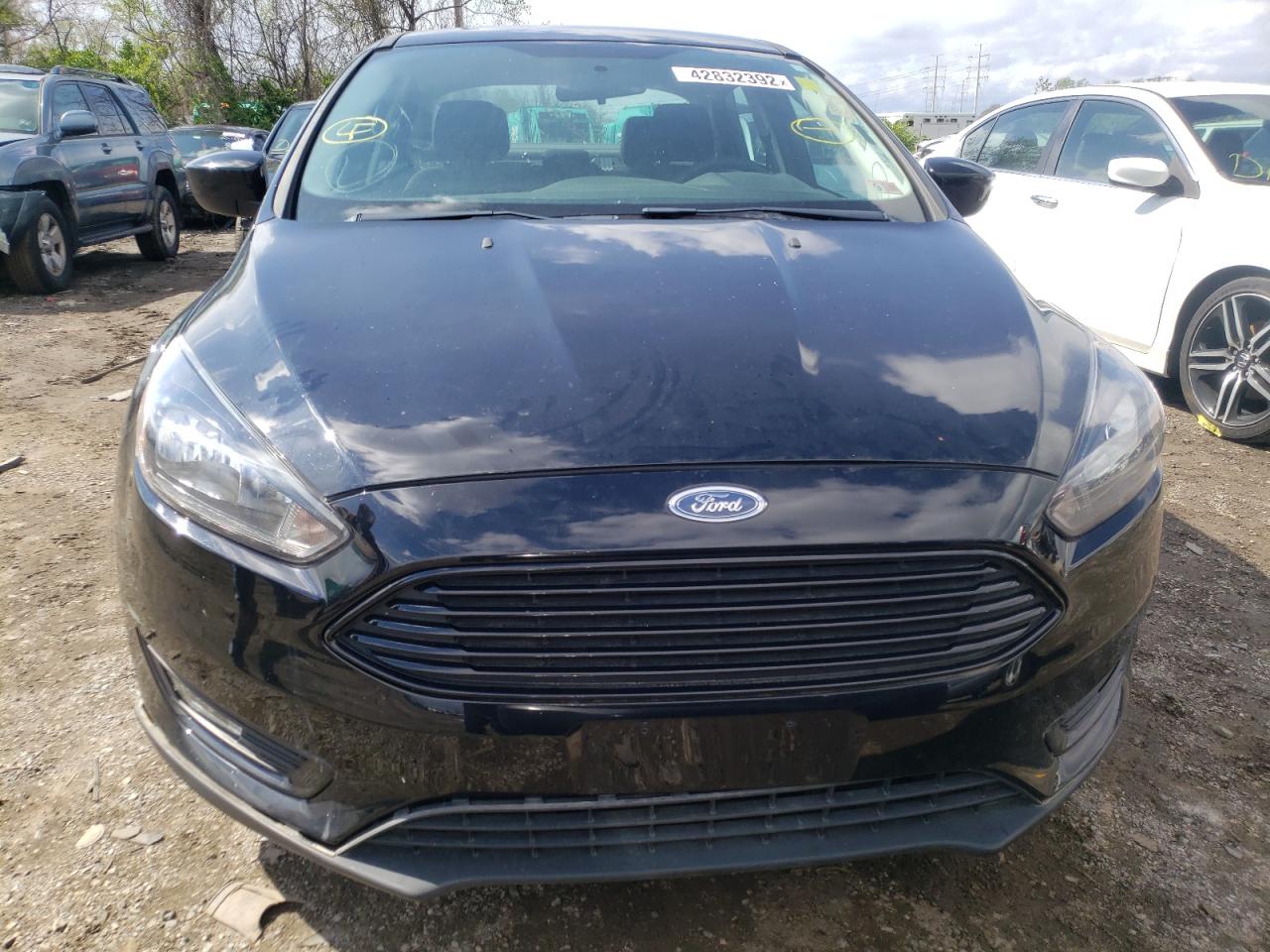 Фото 9 с аукциона – 2018 FORD FOCUS SE с VIN 1FADP3FE0JL256887