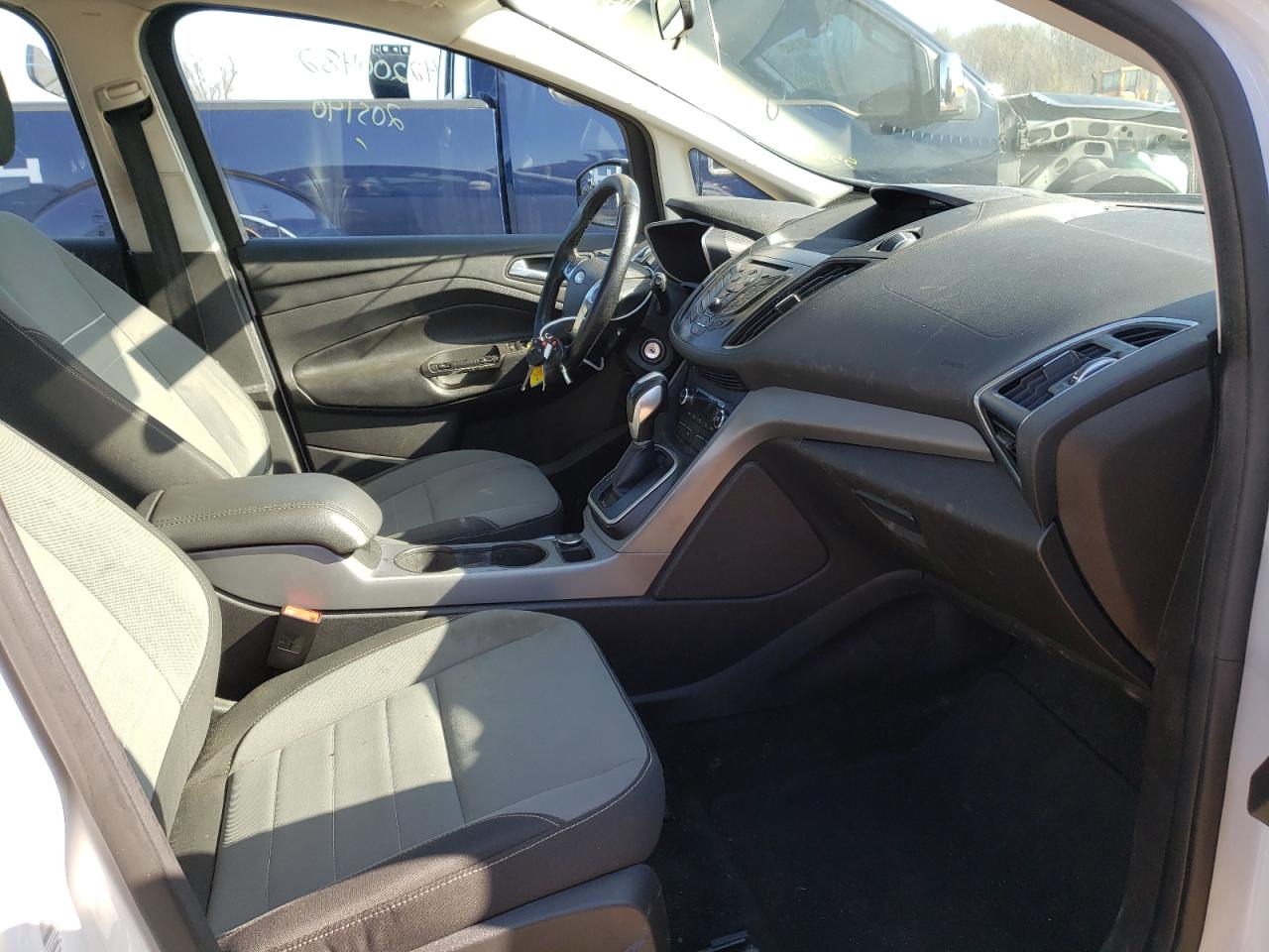 Photo 5 from auction – 2013 FORD C-MAX SE with VIN 1FADP5AU2DL556560