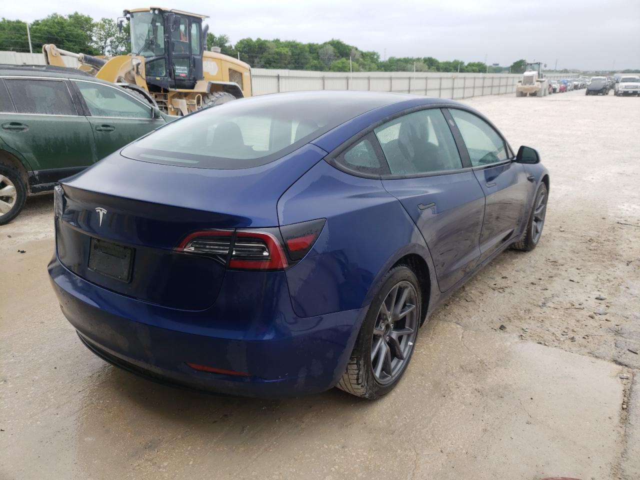 Photo 4 from auction – 2021 TESLA MODEL 3 with VIN 5YJ3E1EA1MF087176