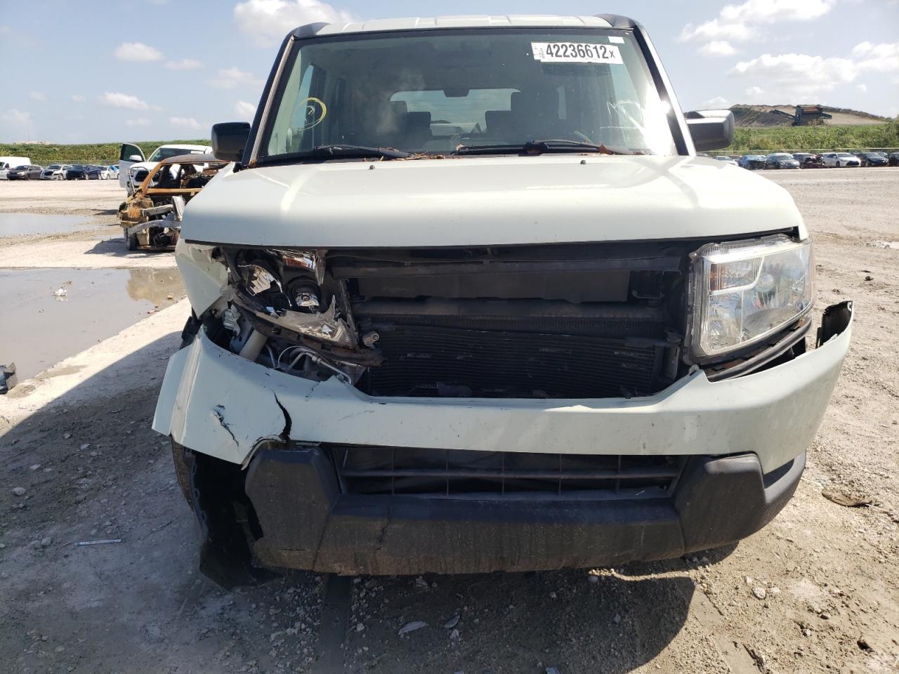 Photo 9 from auction – 2011 HONDA ELEMENT EX with VIN 5J6YH1H74BL002865
