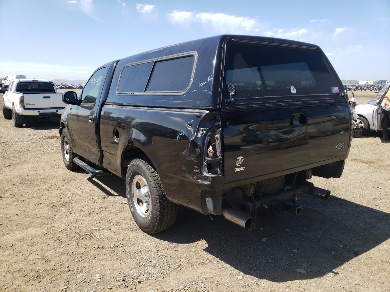 Photo 3 from auction – 2002 FORD F150 with VIN 2FTRF17202CA20599