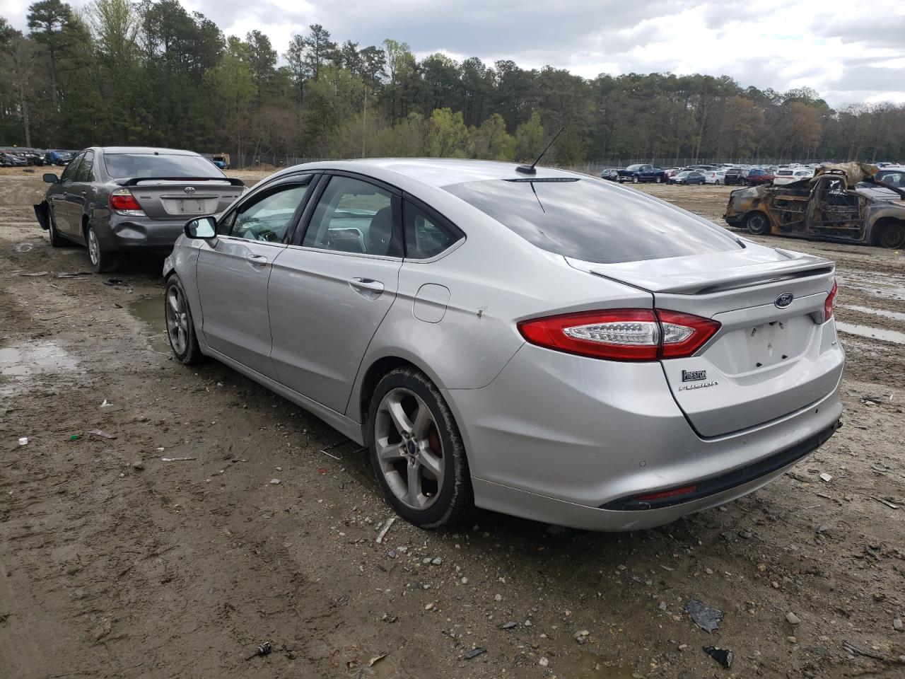 Photo 3 from auction – 2015 FORD FUSION SE with VIN 3FA6P0H79FR128405