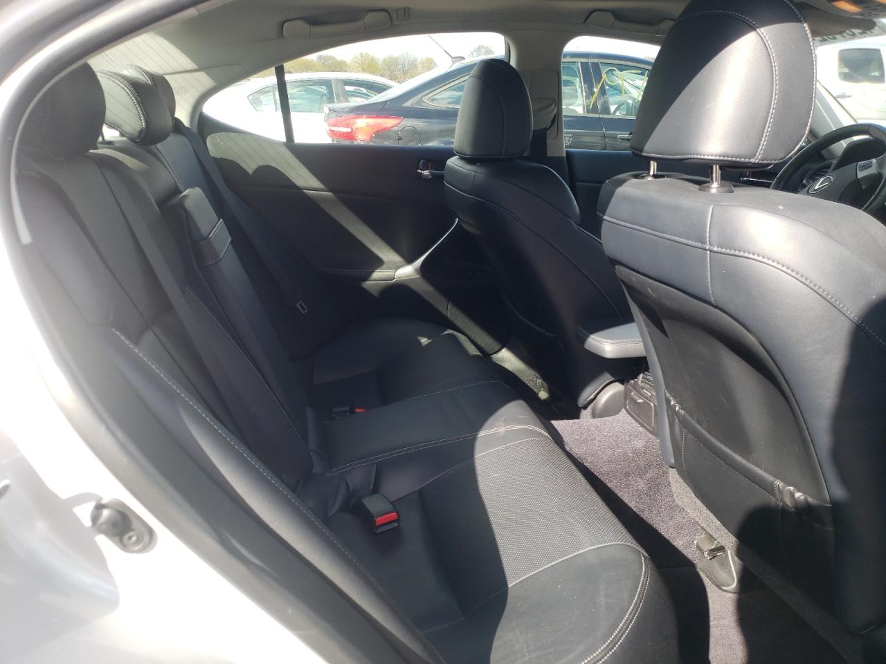 Photo 6 from auction – 2012 LEXUS IS 250 with VIN JTHCF5C29C5060659