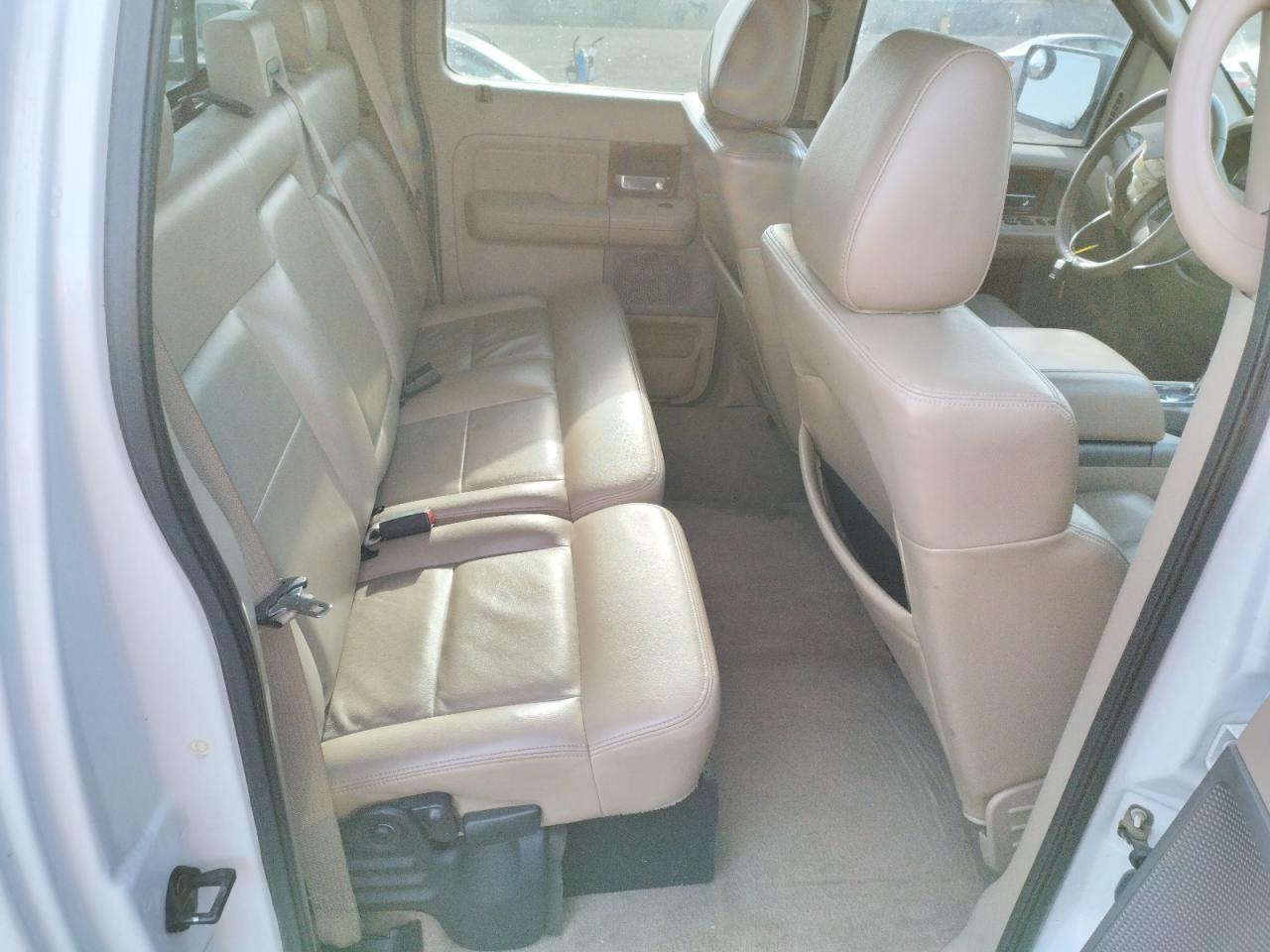 Photo 6 from auction – 2005 FORD F150 SUPER with VIN 1FTPW12535KC64885